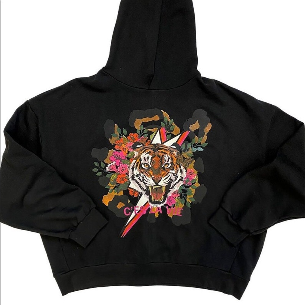 Own design crafted in Argentina